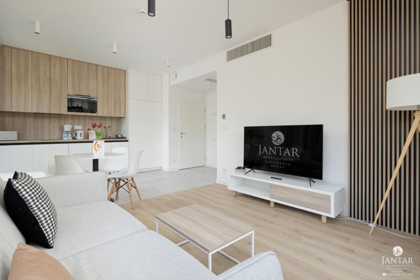 Shellter Apartments 117 K - By Jantar Apartamenty 로고보 외부 사진